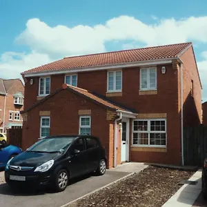 Holiday home Perfectly Placed 3 Bed In A Peaceful Close, Darlington (Durham)